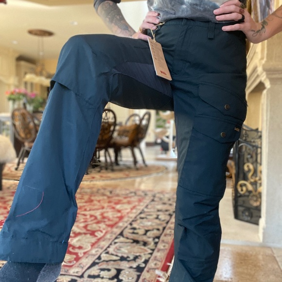 Fjallraven Pants NWT Size 6 Women - Picture 8 of 13